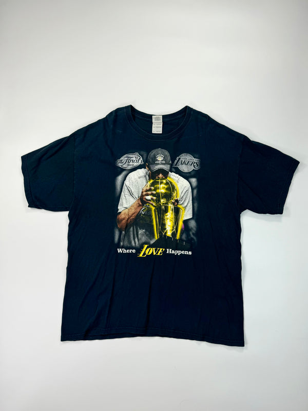 Gildan: Kobe Bryant Lakers Championship T-Shirt: XL