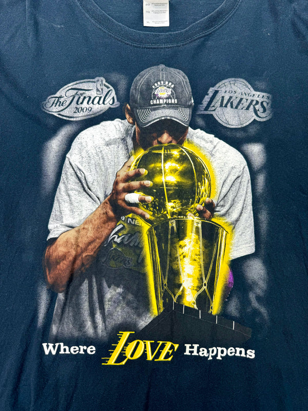 Gildan: Kobe Bryant Lakers Championship T-Shirt: XL