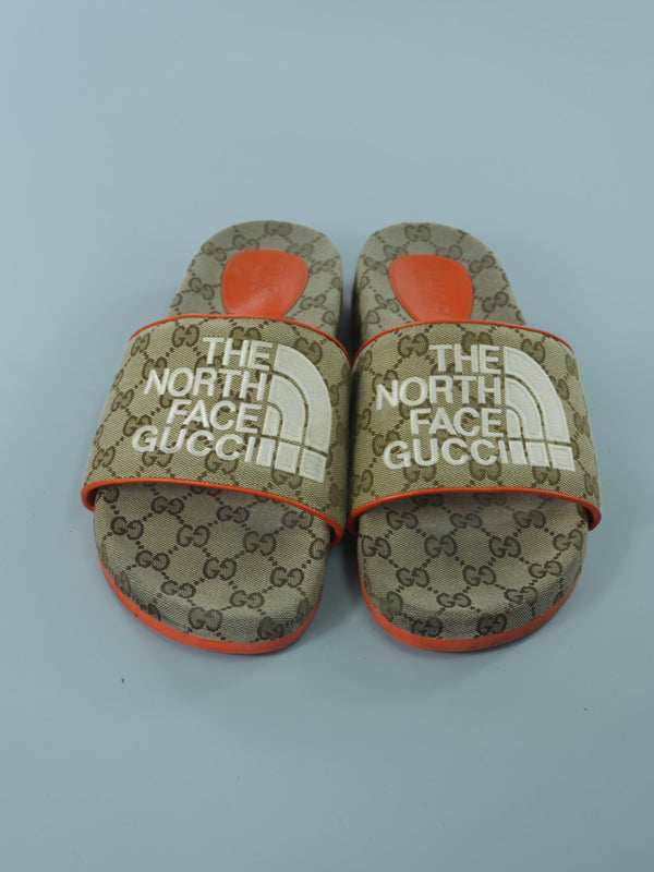 Gucci x The North Face GG Canvas Slides : 9